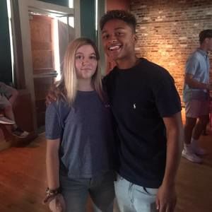 Meet your Posher, Kendra